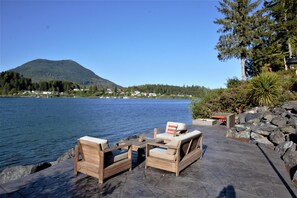 Zimmer (Private Room on Waterfront property w) | Außenbereich