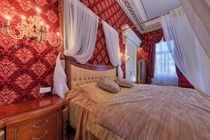 Royal-Suite, 1 King-Bett, Parkblick | Bettwäsche aus ägyptischer Baumwolle, Schreibtisch