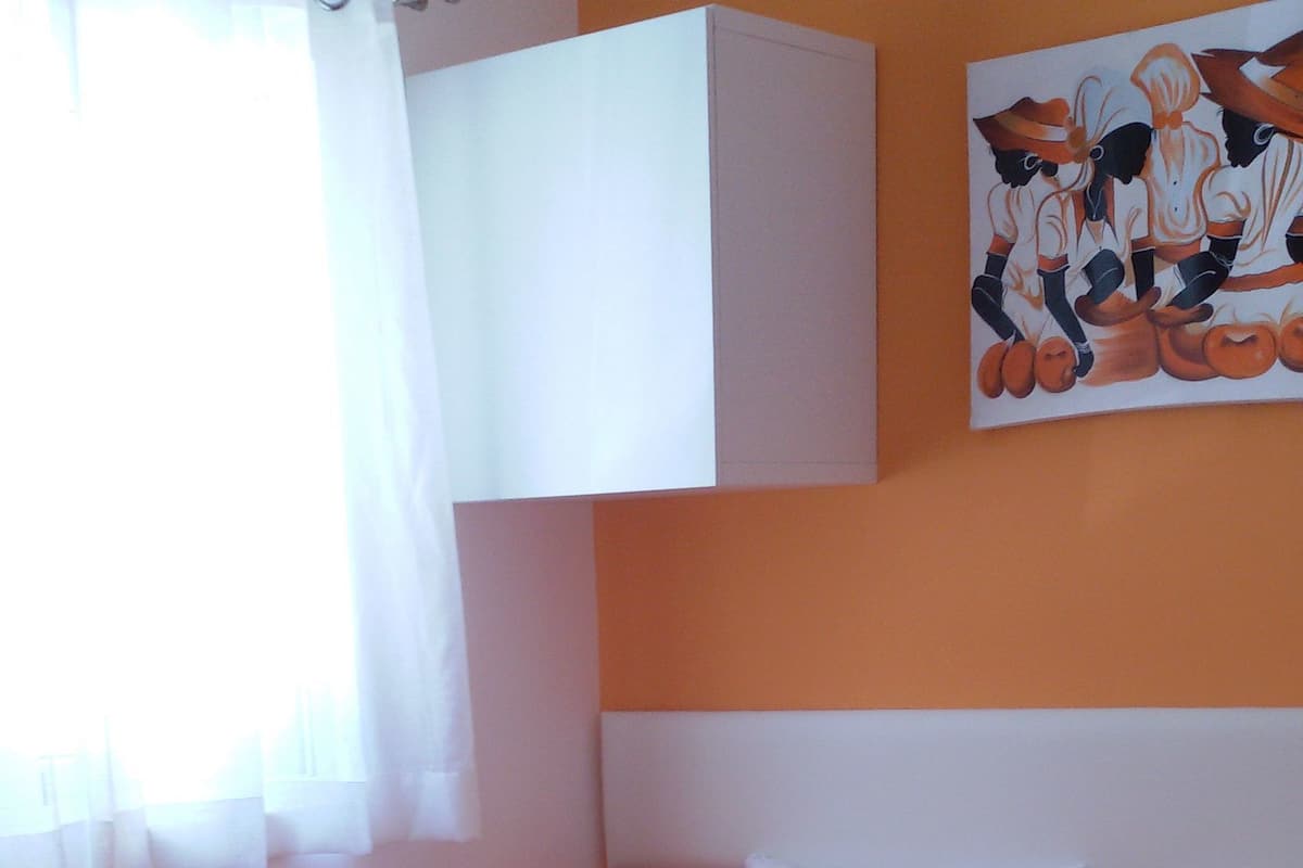 In-room safe, individually decorated, individually furnished, desk