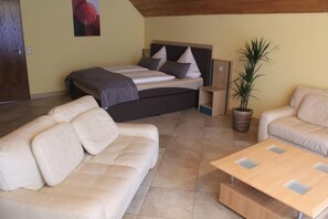 Rollaway beds, free WiFi, bed sheets - Hotel Restaurant Haus Schieferstein (Dahlem)