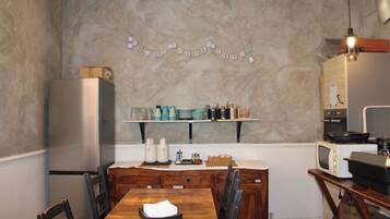 Colazione continentale inclusa, servita tutte le mattine