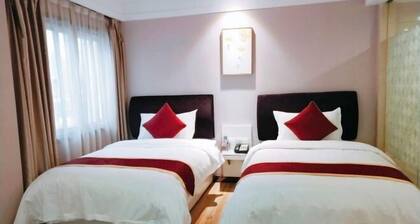 Wuhu Business Hotel