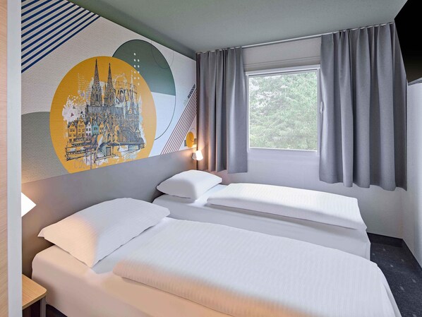 Twin Room | Desk, blackout curtains, soundproofing, free WiFi - B&B HOTEL Köln-Marsdorf (Cologne)