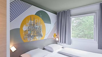 Bureau, rideaux occultants, chambres insonorisées, Wi-Fi gratuit