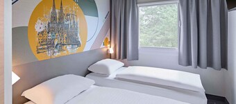 Köln-Marsdorf B&B 飯店