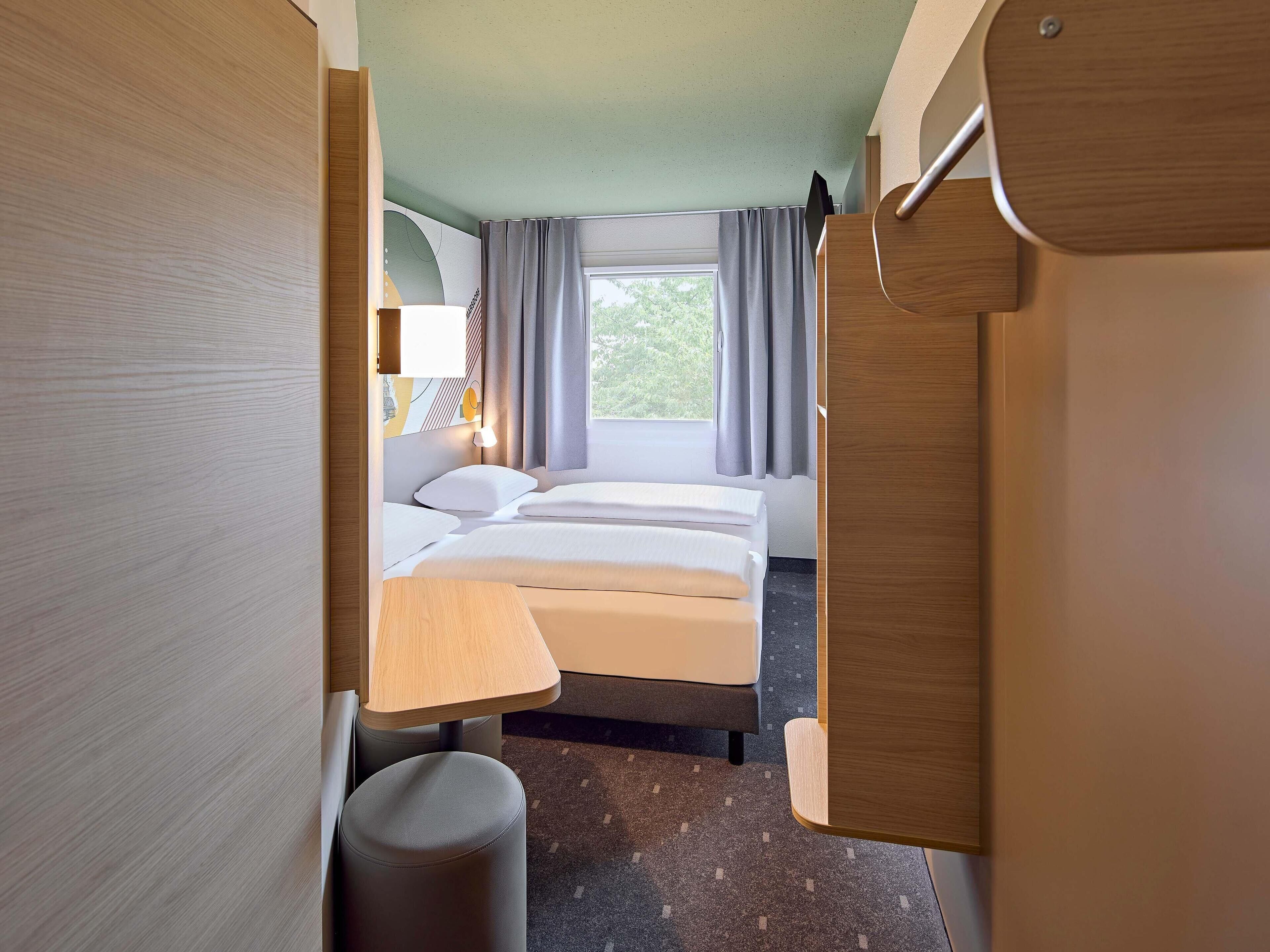 Tomannsrom | Skrivebord, blendingsgardiner, lydisolert og wi-fi (inkludert)