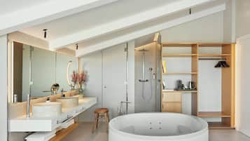 Suite, Sea View | Bathroom
