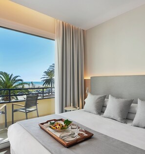 Coffres-forts dans les chambres, bureau, Wi-Fi gratuit