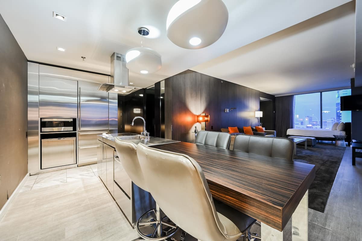 Two-Bedroom - Strip View & Balcony | Private kitchen