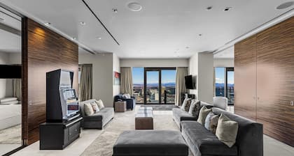 StripViewSuites at Palms Place Penthouses