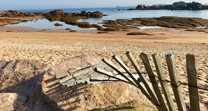 La cachette de Violette, le cocon des amoureux sur la cĂŽte de granit rose
