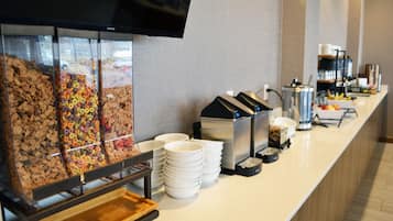 Colazione a buffet inclusa, servita tutte le mattine