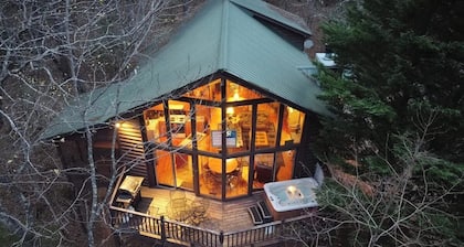 No Stress At All - Secluded & Cozy Cabin