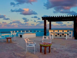 Terrace/patio - Casa Cielo, 2 BR Oceanfront Villa (Isla Mujeres)