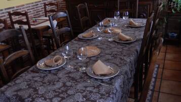 Dineren