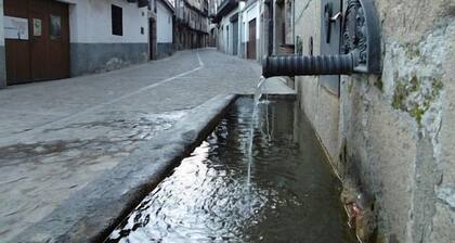 Maaseudun huoneisto Azahar 4 hengelle