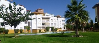 Benalmadena Garden Apartment - Summer/Autumn 2025 Availability
