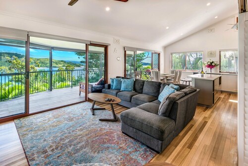 Ocean View House + Buggy Heliconia 10 & transferts aéroport