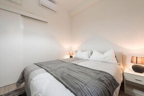 1 Schlafzimmer, Bügeleisen/Bügelbrett, WLAN