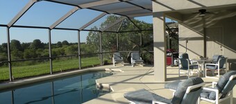 Belle villa orientée sud / est idéale pour les familles et à proximité des parcs Disney