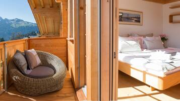 3 makuuhuonetta, silitysrauta/-lauta, ilmainen Wi-Fi, vuodevaatteet