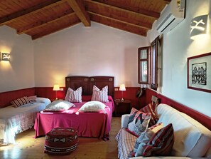 1 habitación, escritorio, cuna de viaje y wifi gratis