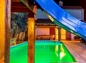 Pool - Rustic villa with pool, terrace and great views (Kršan)