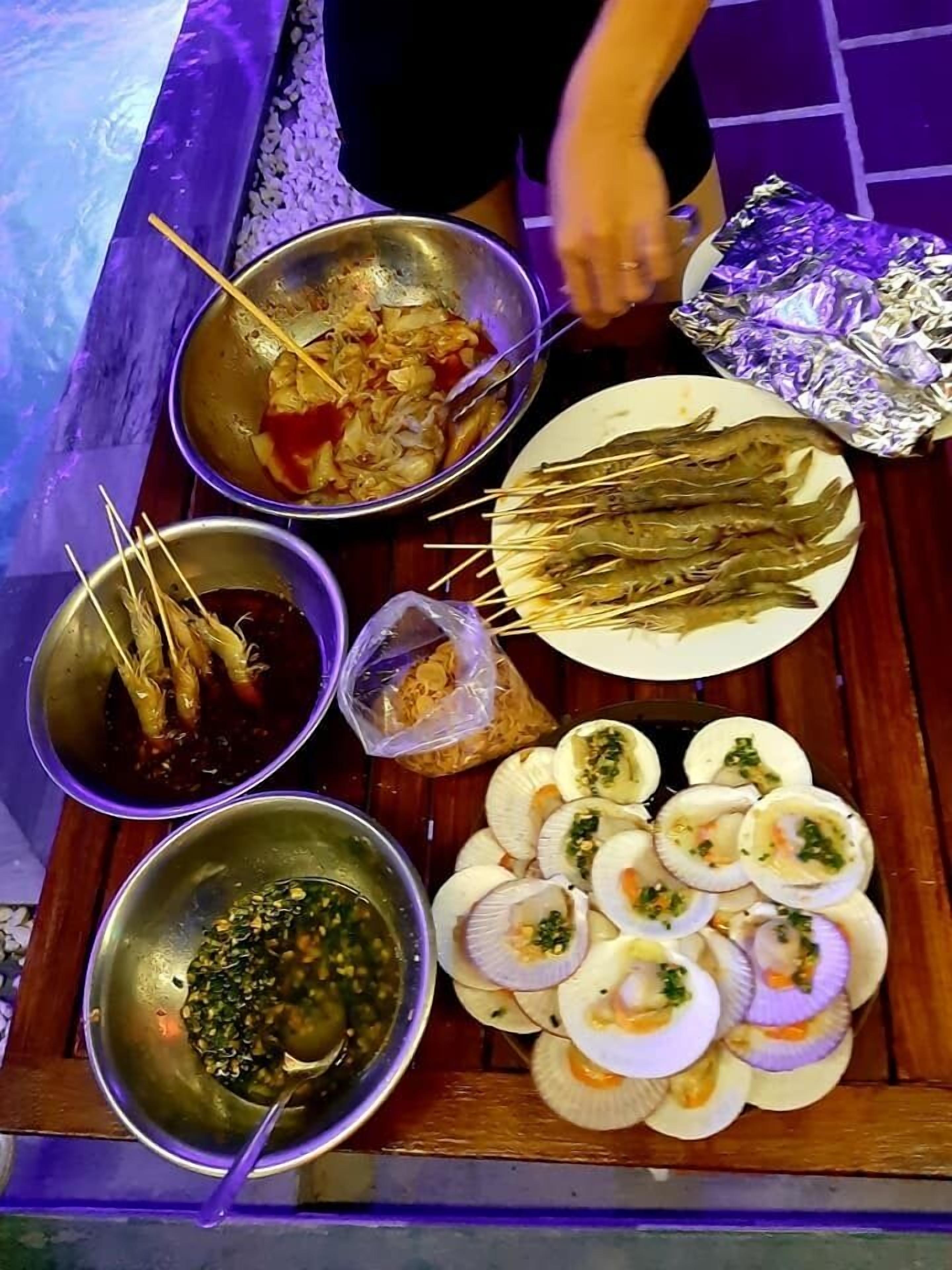 Se sirven desayunos, almuerzos y cenas