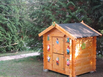 Comfortable holiday home at the Zeulenroda dam / bungalow village Zadelsdorf.