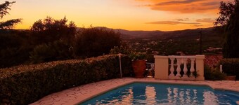Beautiful Villa with sea view golf St tropez large garden and swimming pool