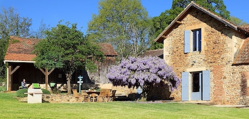 GITE SAINT-AMAND AT FELICIE