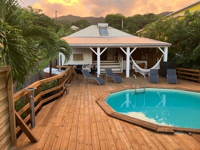 Villa Kanawa, tropical garden and private salt pool