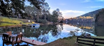 Waterfront Cabin 20 Mins to National Park & Massanutten!