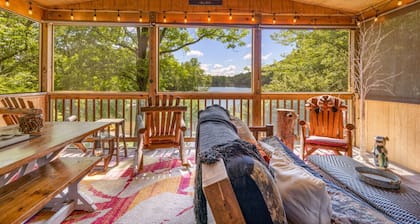 Waterfront Cabin 20 Mins to National Park & Massanutten!