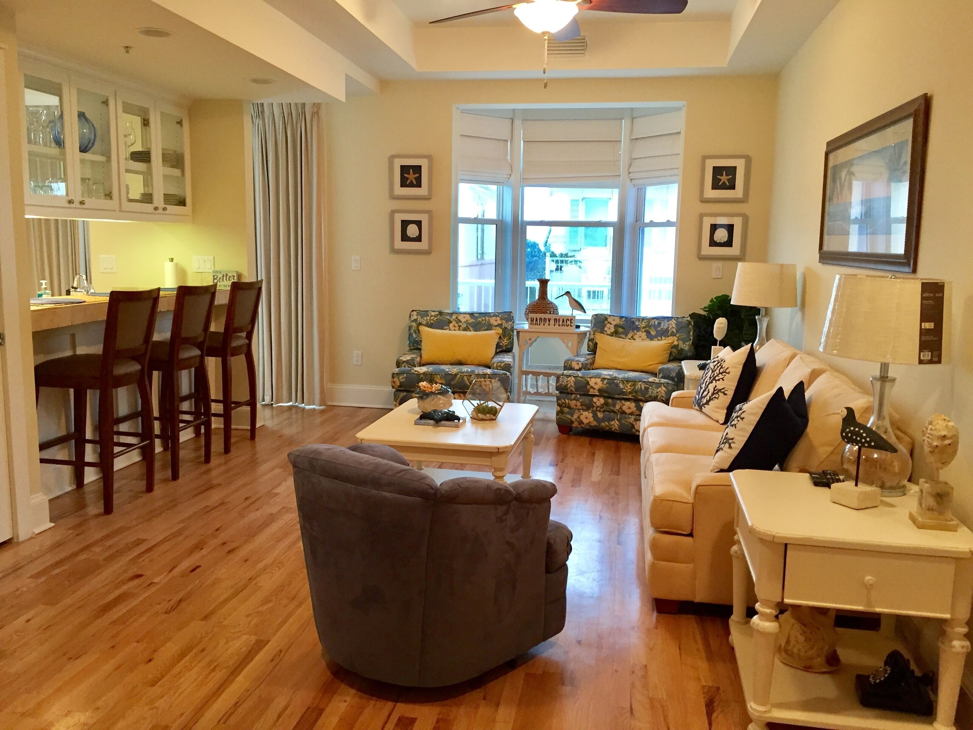 Newly remodeled in 2017, 2BR/2 1/2BA condo in exclusive Carillon Beach & Resort
