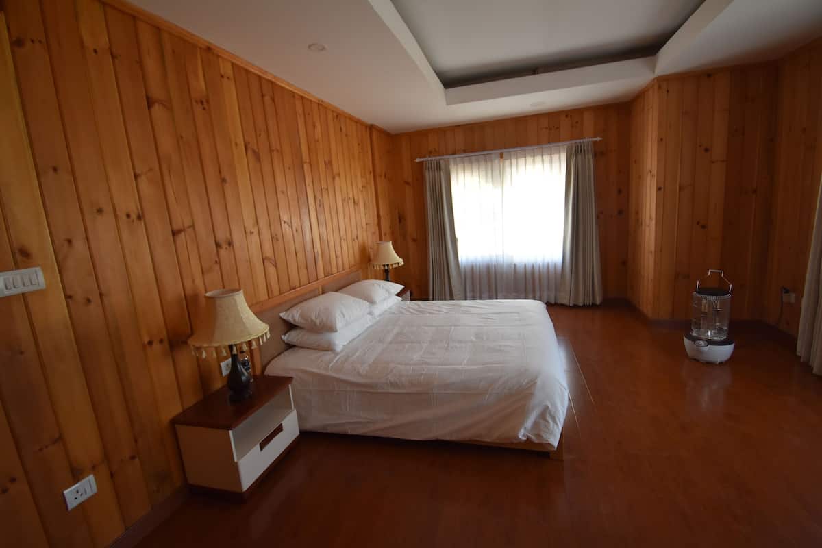 8 habitaciones, camas plegables/adicionales y wifi gratis