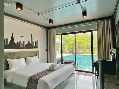 Cortinas blackout, wifi gratis y ropa de cama