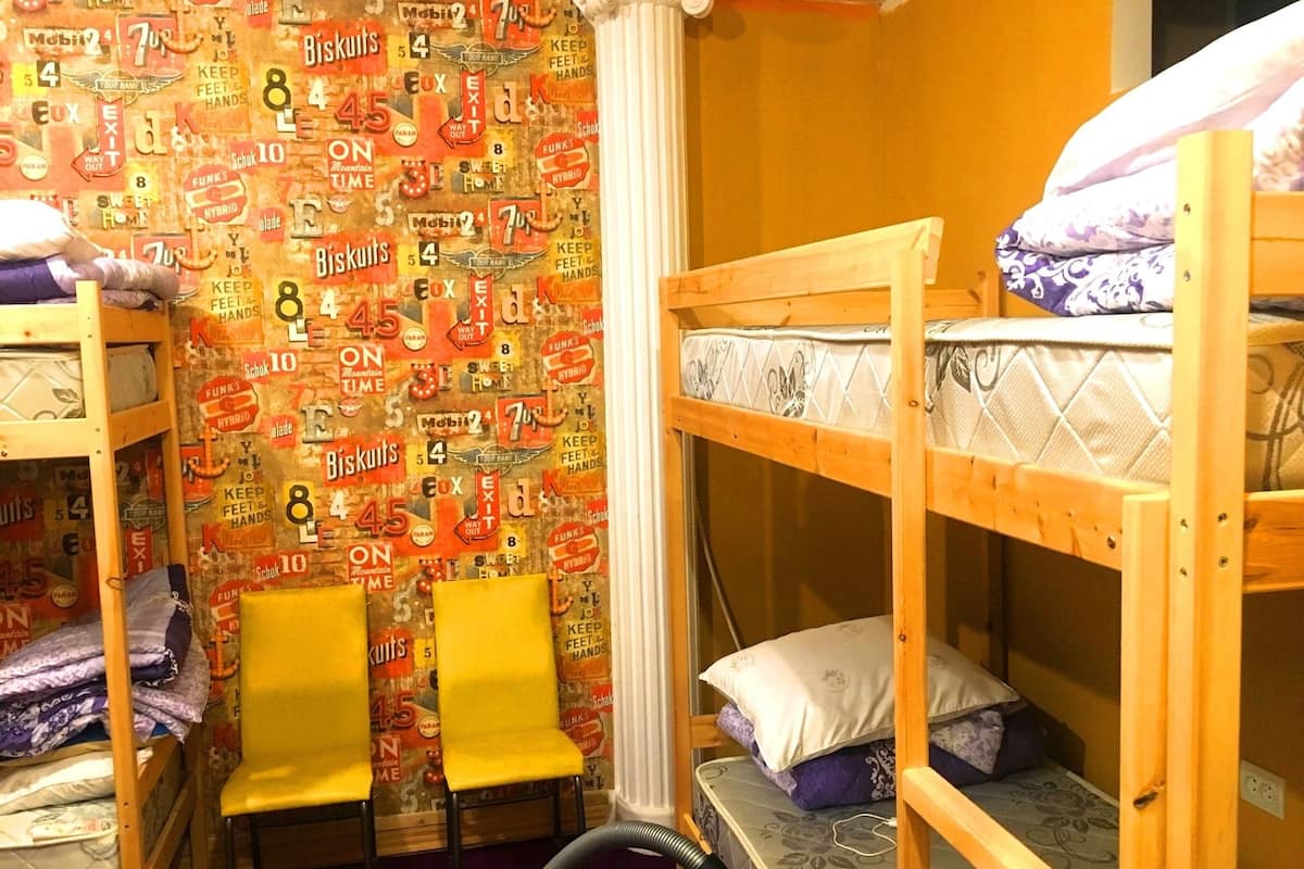 Dormitorio condiviso, dormitorio misto (10 beds) | Ferro/asse da stiro, Wi-Fi gratuito, lenzuola