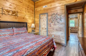 6 bedrooms, iron/ironing board, free WiFi, bed sheets