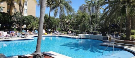 Outdoor pool, a heated pool