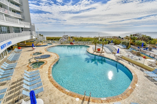  Spectacular Oceanfron~3 bedroom/3 bath Corner Unit at Seawatch 