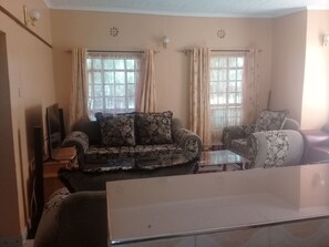 TV, DVD player