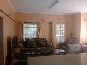 TV, DVD player