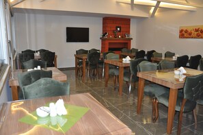 Free daily buffet breakfast  - Koc Otel Elit Terminal (Isparta)