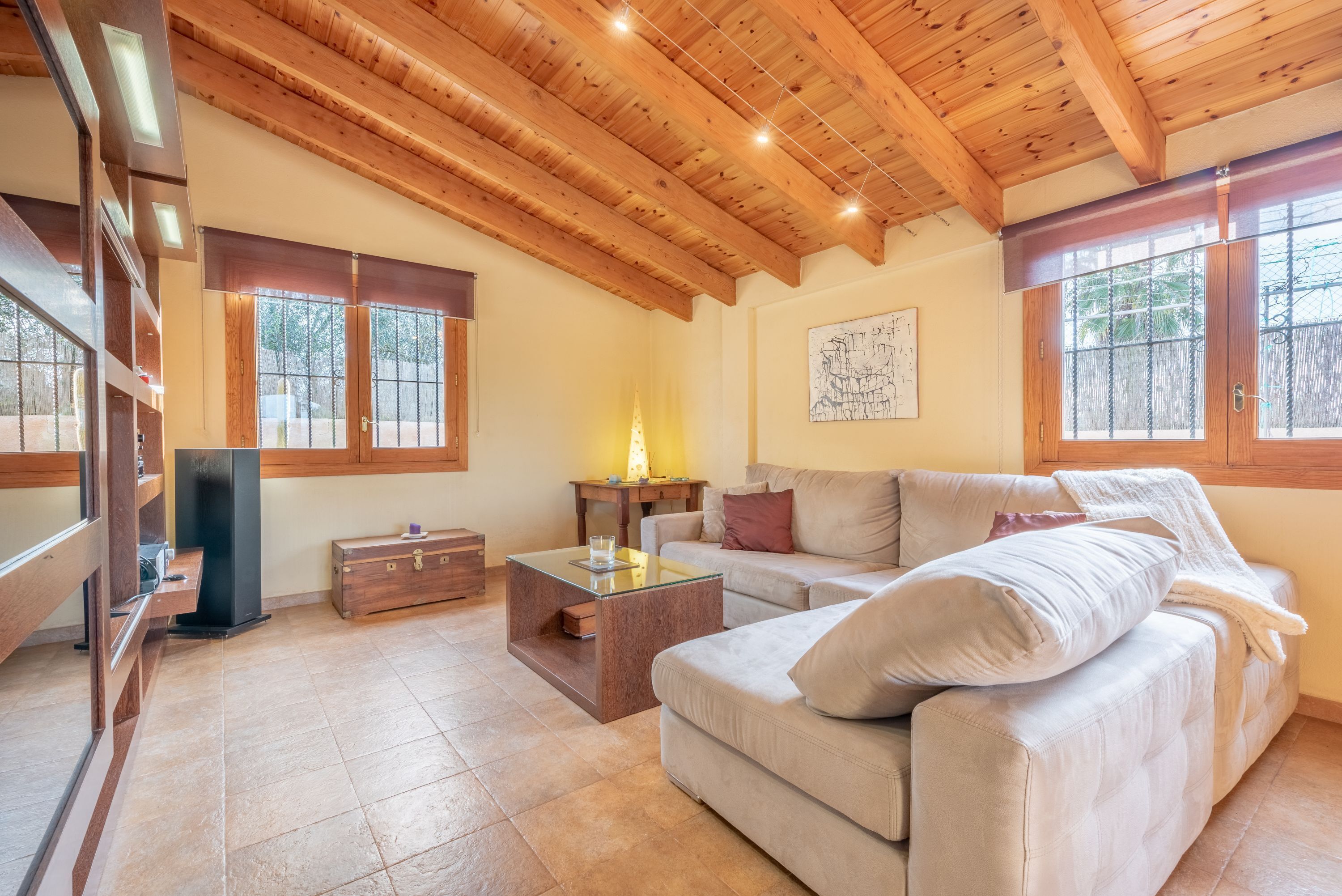 Télévision, cheminée