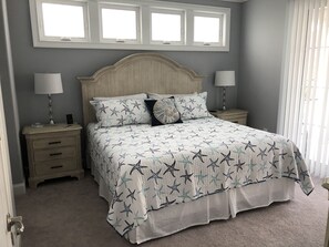 5 bedrooms, iron/ironing board, free WiFi