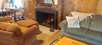 Large cabin in Ouray County, easy access, lots of room to roam STR-1-2024-017