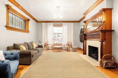 Stunning Historic Home | DT Location! | Sleeps 10