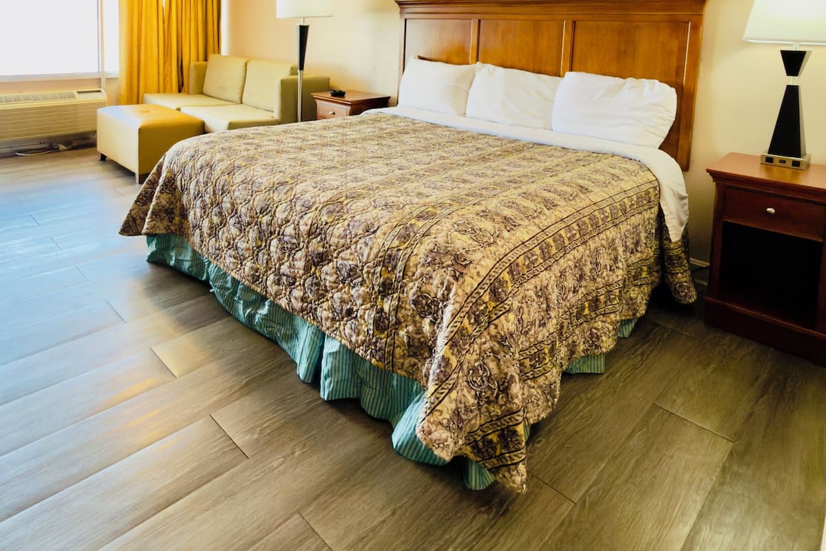 Free WiFi, bed sheets