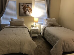 2 Schlafzimmer, Bügeleisen/Bügelbrett, WLAN, Bettwäsche